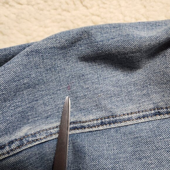 Blank NYC Medium Blue Long Sleeve Button Down Denim Jean Jacket Sherpa Collar - Picture 5 of 9